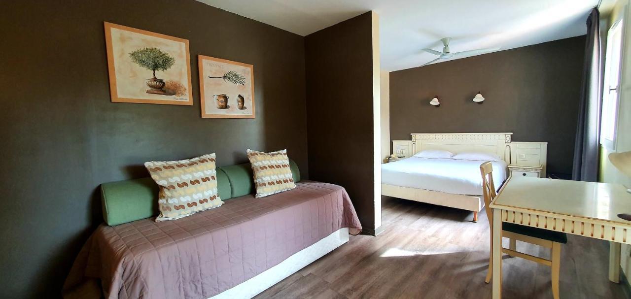 Du Colombier Hotel Cadenet