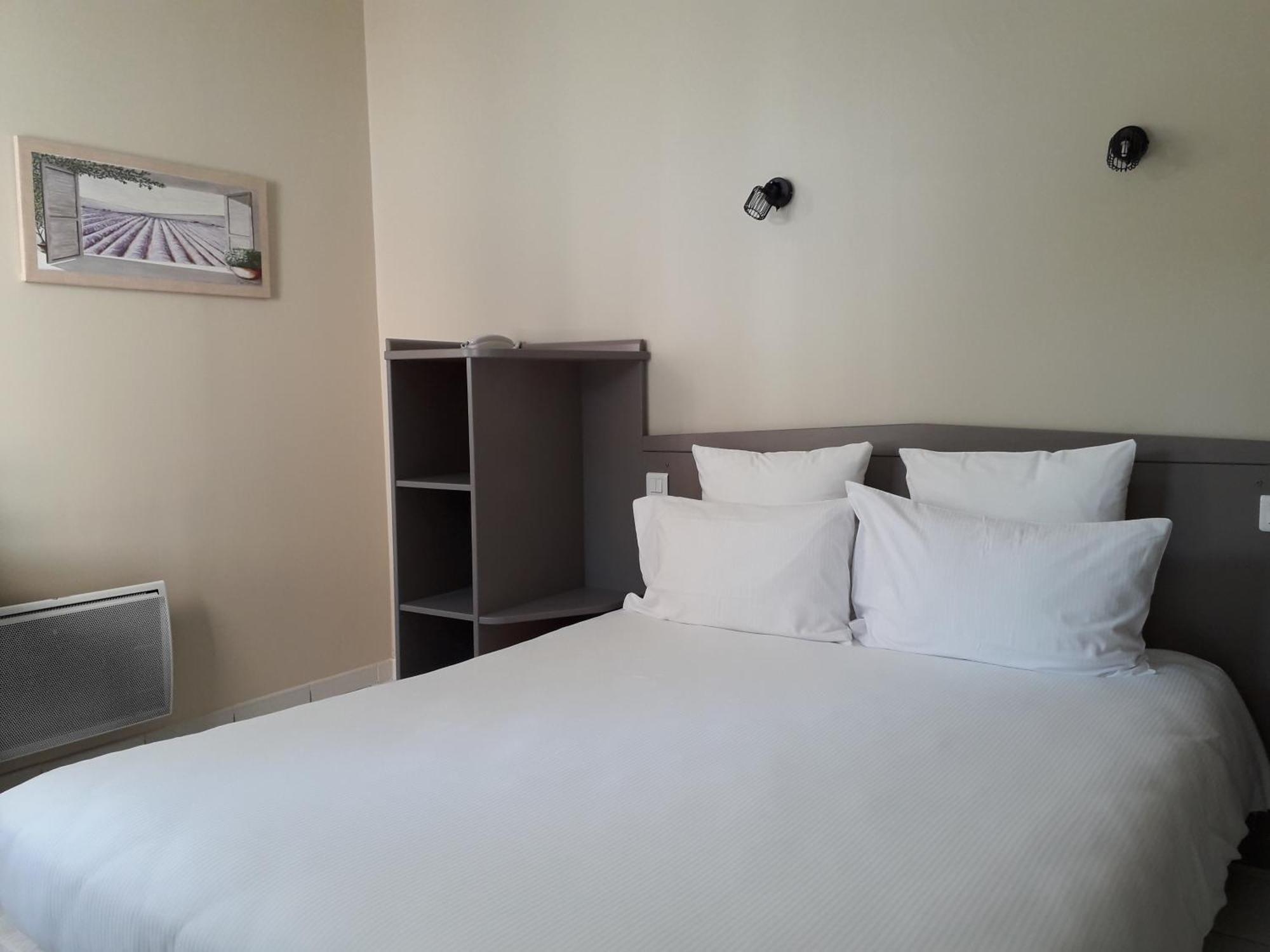 Du Colombier Hotel 3*