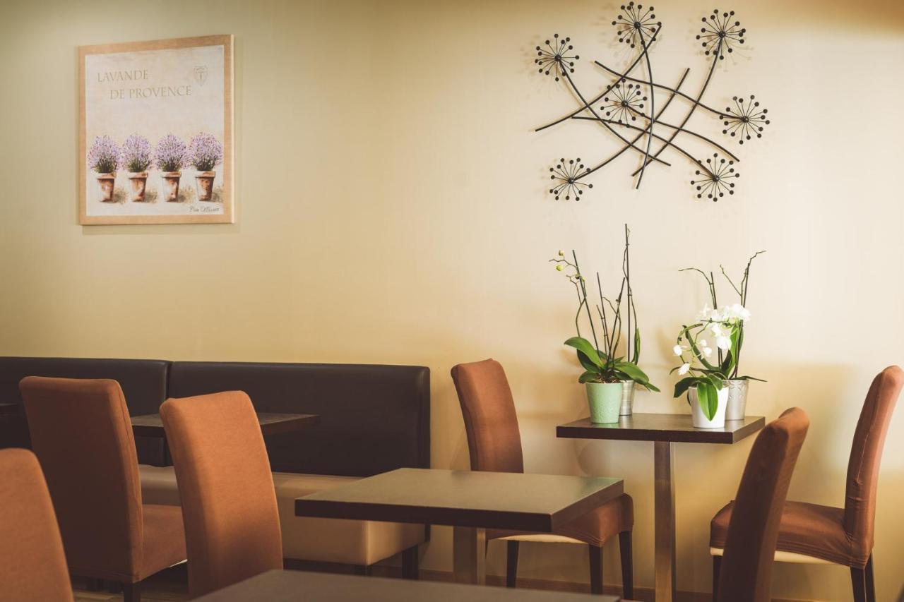 Hotel Du Colombier 3*
